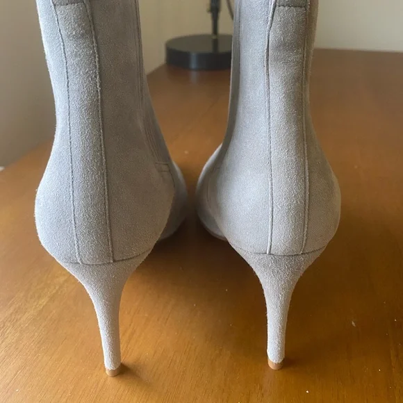 Ralph Lauren Grey Kid Suede Women’s Boots - Size 8.5 - Picture 4 of 6